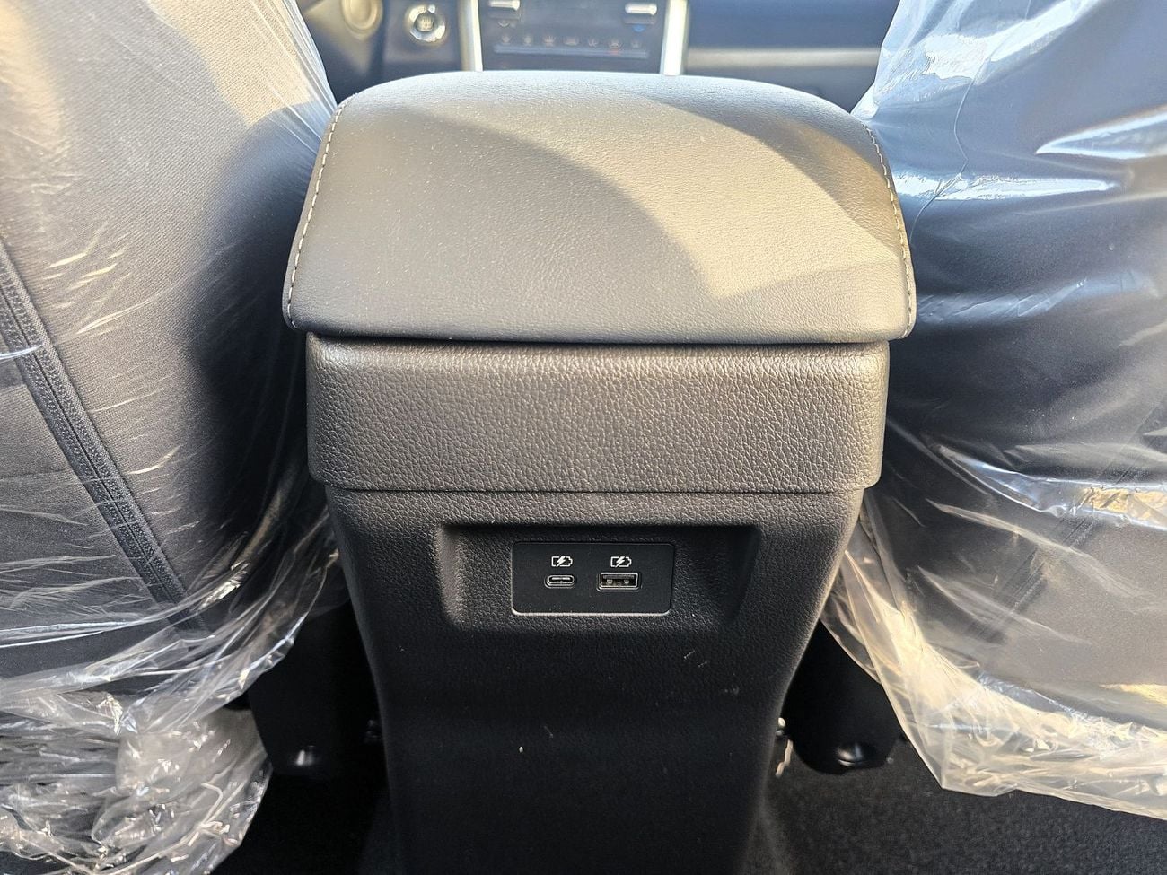 Mitsubishi Xpander Cross Mitsubishi Xpander Cross P1 line 1.5L SUV FWD Gcc Dark Grey 2025 Model