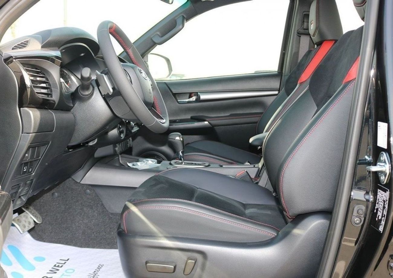 تويوتا هيلوكس SPECIAL DEAL - GR SPORT WITH RADAR AND 360 CAMERA SPECIAL SPORT RED INTERIOR EXPORT ONLY