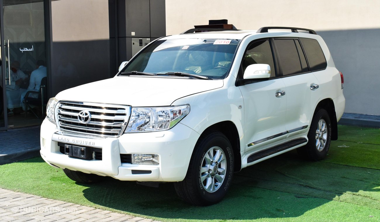 Toyota Land Cruiser GXR V8