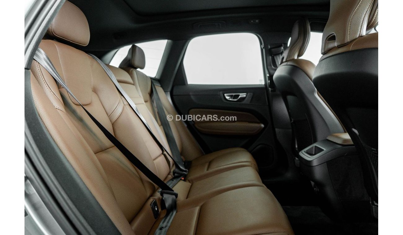 Volvo XC60 T5 Momentum 2021 Volvo XC60 T5 / Full Volvo Service History & Volvo Warranty