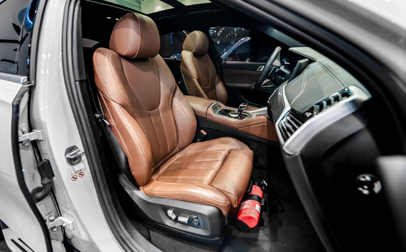 BMW X6 xDrive 40i 2022 BMW X6 X-Drive 40i, 2026 BMW Warranty + Service Contract, Low KMs, GCC