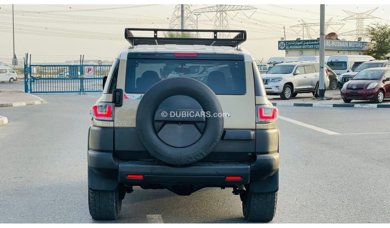 تويوتا إف جي كروزر 12/2014 4.0CC Army Color Modified AT Petrol 4WD [RHD] Premium Condition