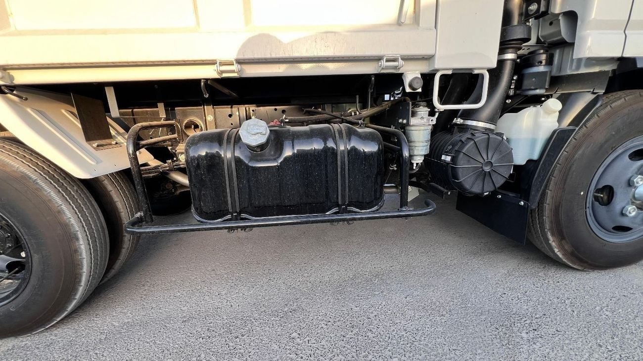 Isuzu NMR Isuzu Nmr Dumper Model 2024