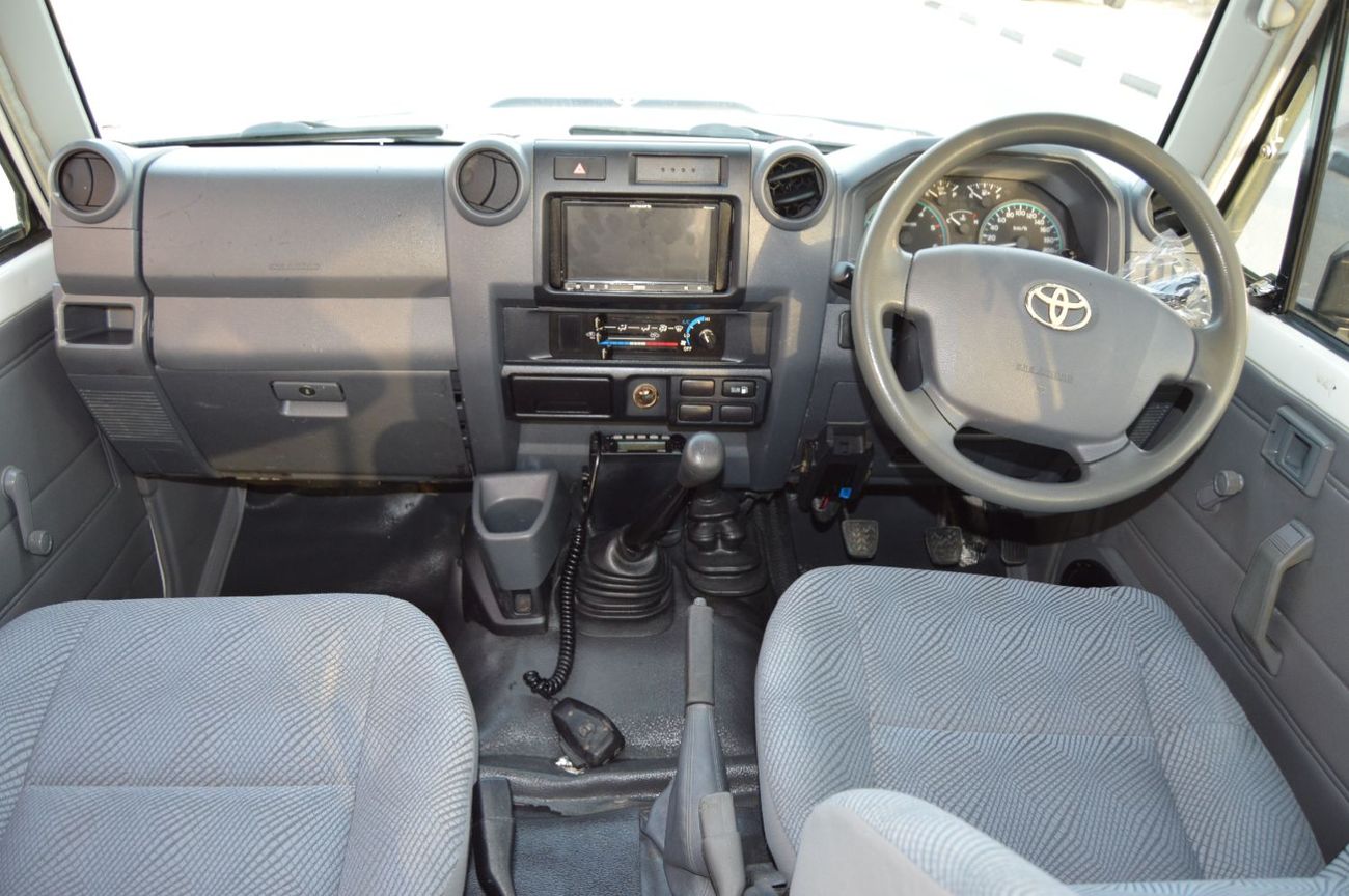 Toyota Land Cruiser Hard Top 3Doors
