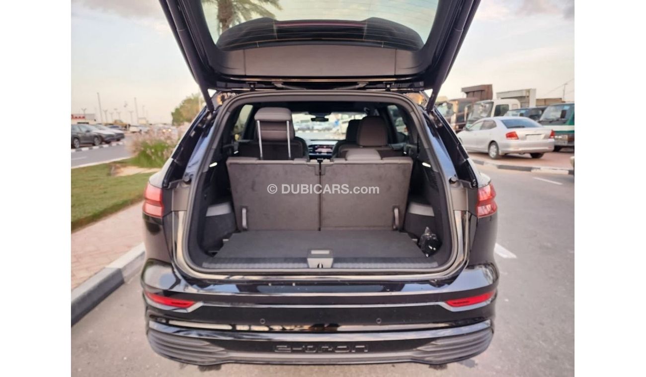 Audi Q5 Audi Q5 E tron full electric car SUV 6 seats 2022 AWD