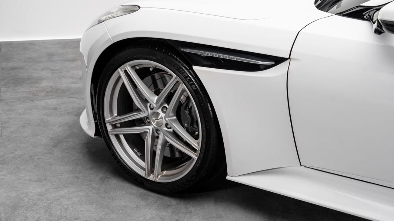أستون مارتن DB12 - 2025 - Euro Specs