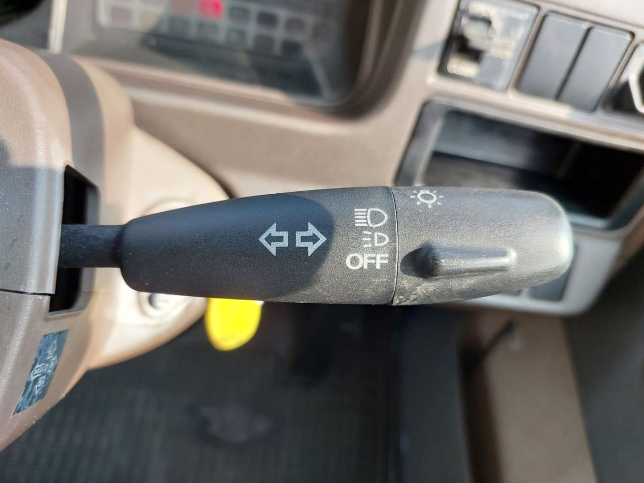 Nissan Civilian NISSAN CIVILIAN BUS RHD 1996 MODEL 4.1 L DIESEL AUTOMATIC(PM00776)