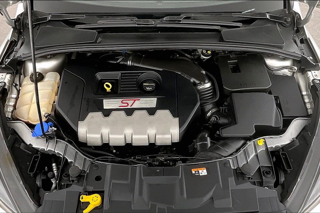 فورد فوكاس ST | شامل الضمان | 0 ﺪﻔﻋﺓ ﺃﻮﻟﻯ