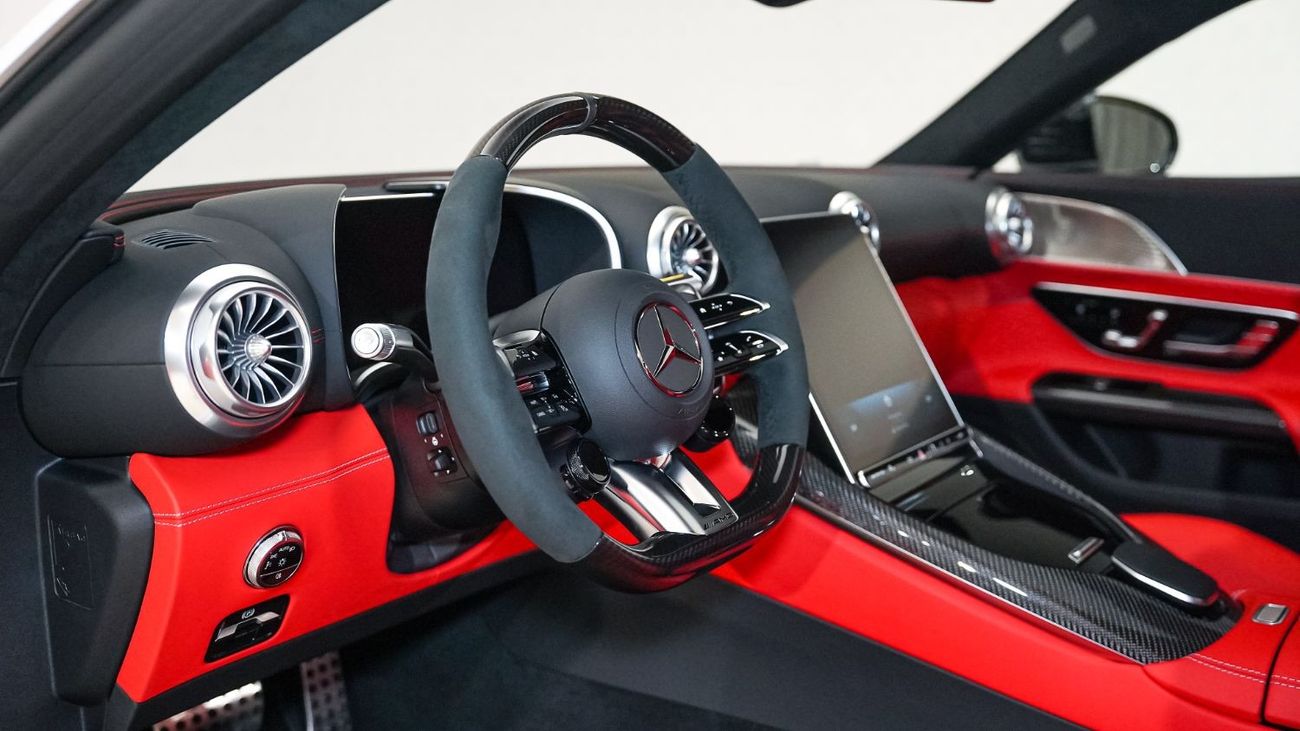 مرسيدس بنز أي أم جي جي تي 63 - AED 11,530 P/M - 2 Years Warranty