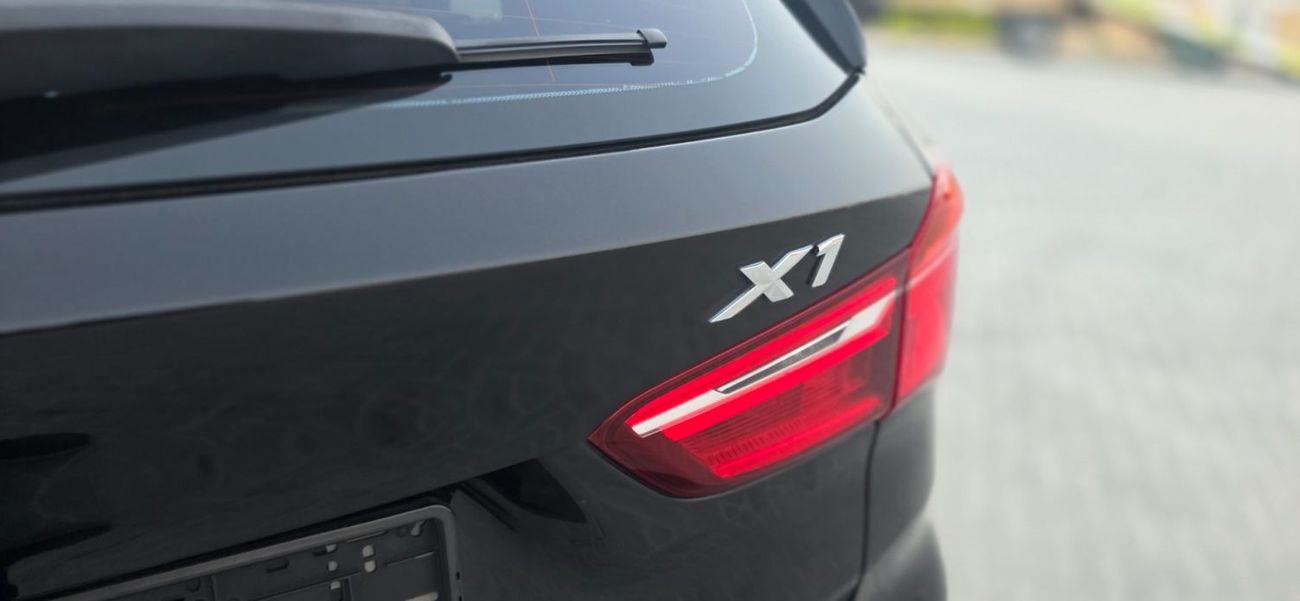 BMW X1 SDRIVE 20i EXCLUSIVE