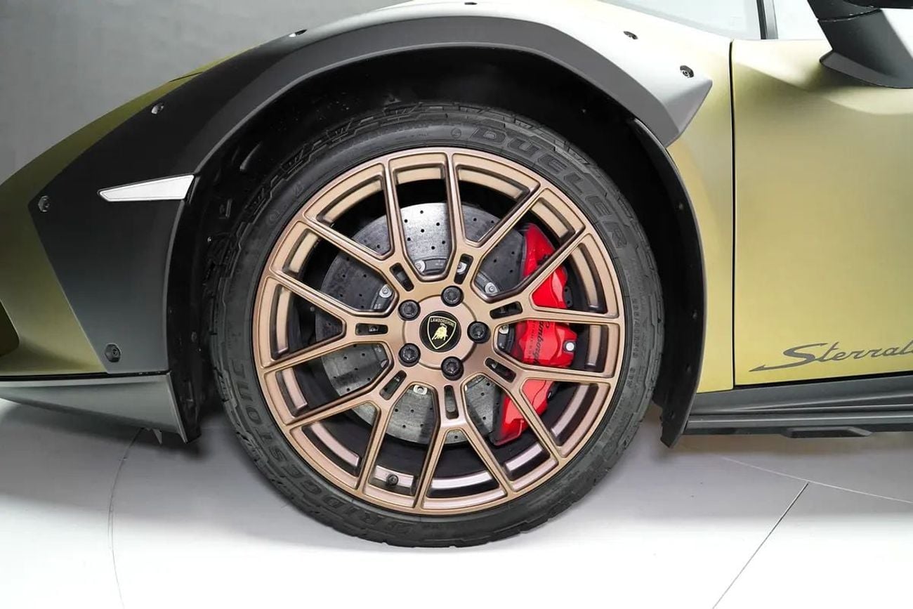 Lamborghini Huracan TECNICA 5.2L V10