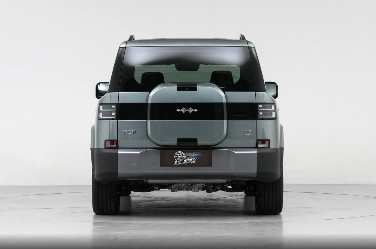 بي واي دي ليوبارد تيتانيوم 7 190KM Four-Wheel Drive Ultra Edition