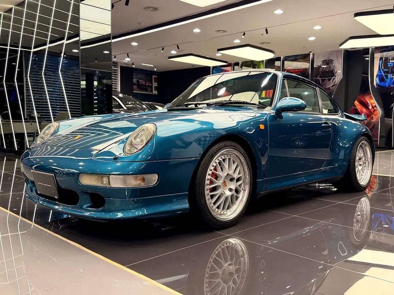 Porsche 911 MANUAL 993 CARRERA 4S TURBO BODY