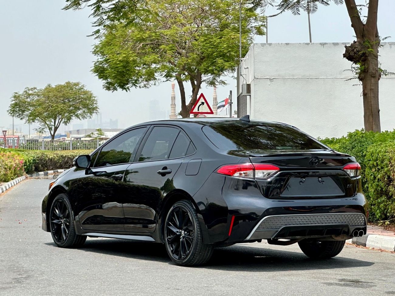 Toyota Corolla Nightshade  SE