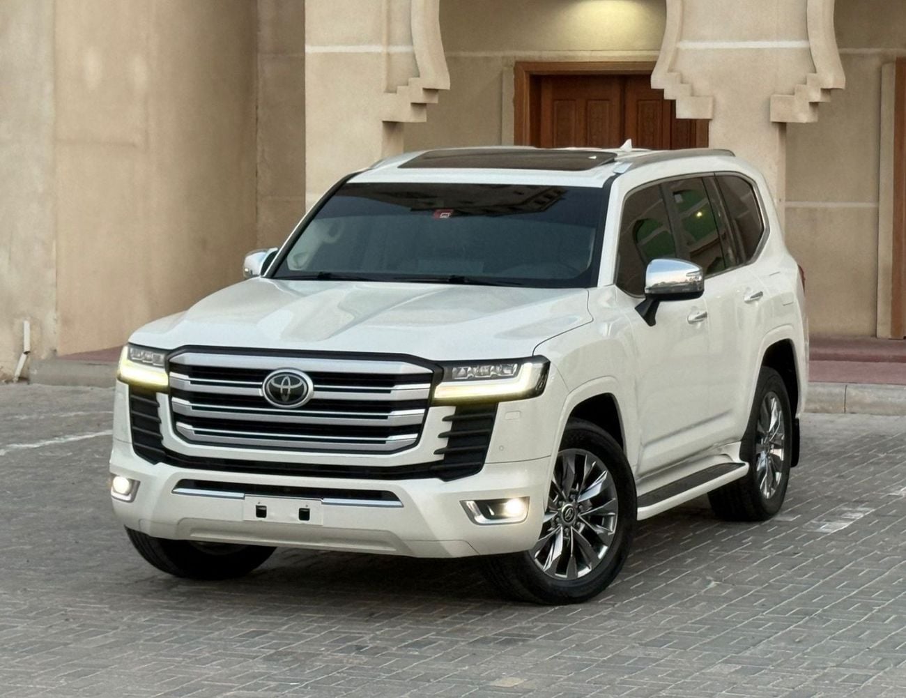 Toyota Land Cruiser VXR