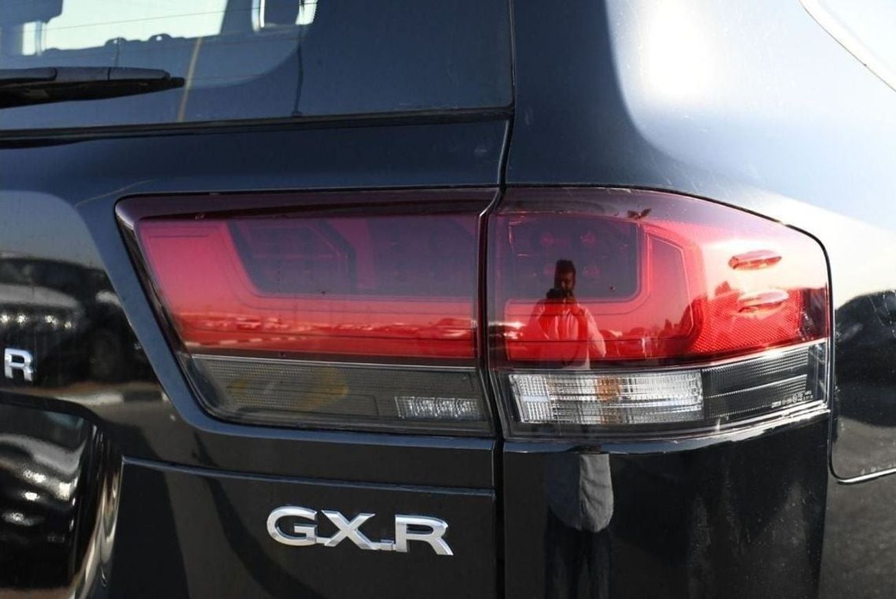 تويوتا لاند كروزر LC300 4.0 GXR WITH LEATHER AND POWER SEATS