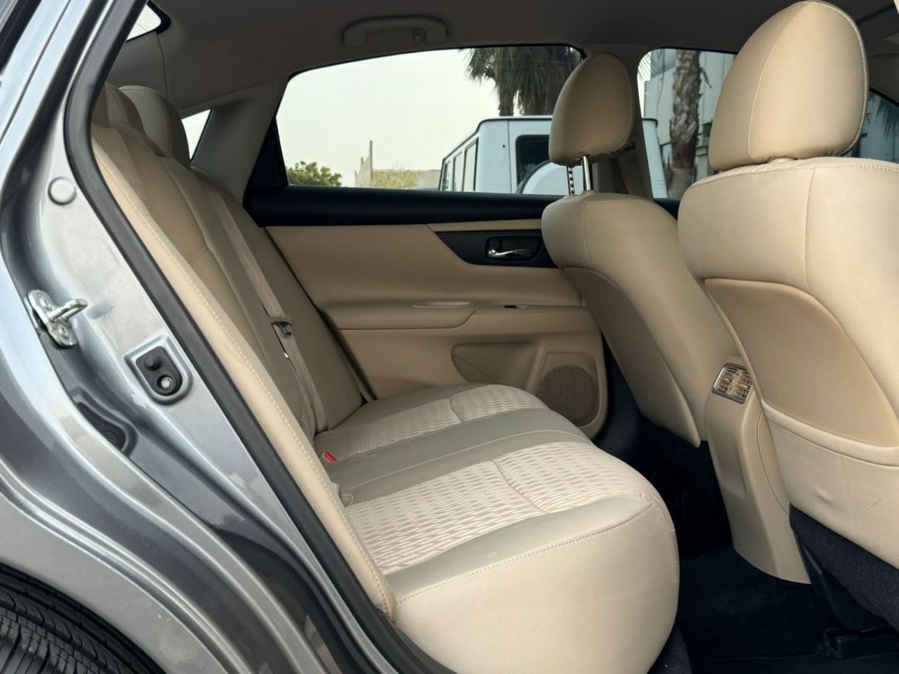 نيسان ألتيما S خليجي صبغ وكاله