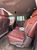Chevrolet Suburban LTZ 5.3L 4WD