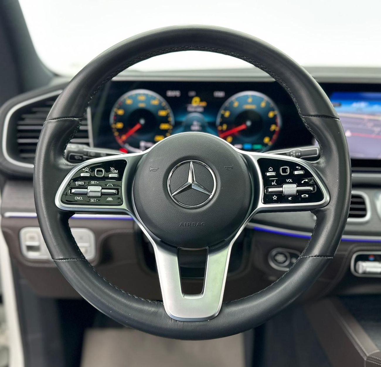 مرسيدس بنز GLE 450 2022 Mercedes-Benz GLE 450 4MATIC, 1 Year Unlimited KM Warranty, Mercedes Aug/2026 Service Contract,