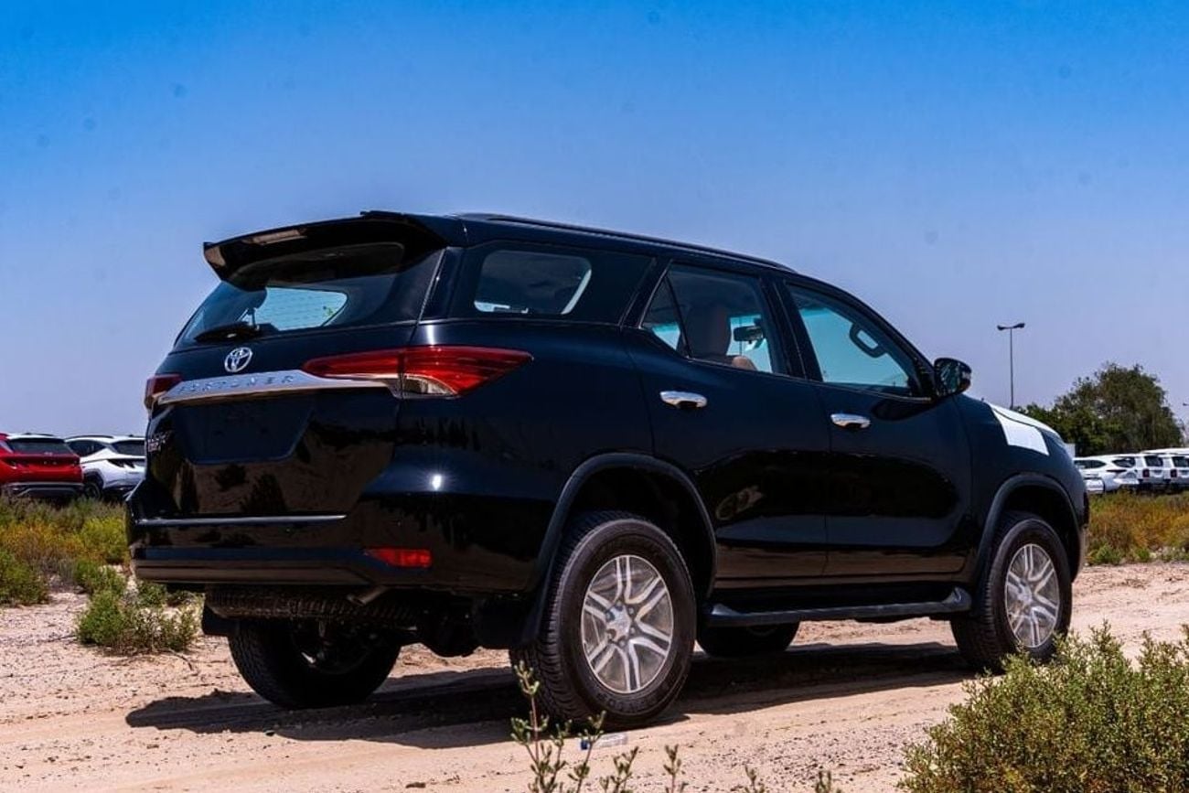 تويوتا فورتونر Toyota Fortuner 2026 2.7L 4×4 SUV  black