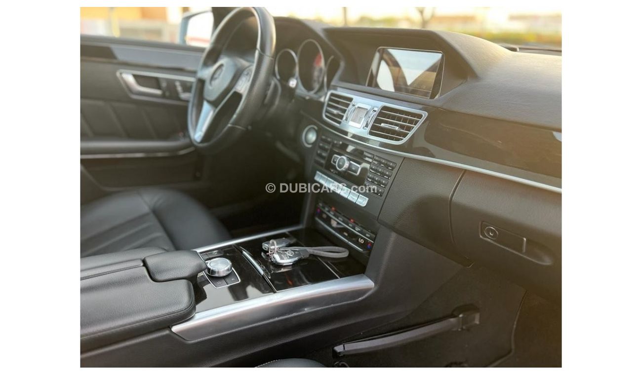 Mercedes-Benz E300 MERCEDES BENZ E300 2014 FULL OPTIONS IN PERFECT CONDITIONS WITH ONE YEAR WARRANTY