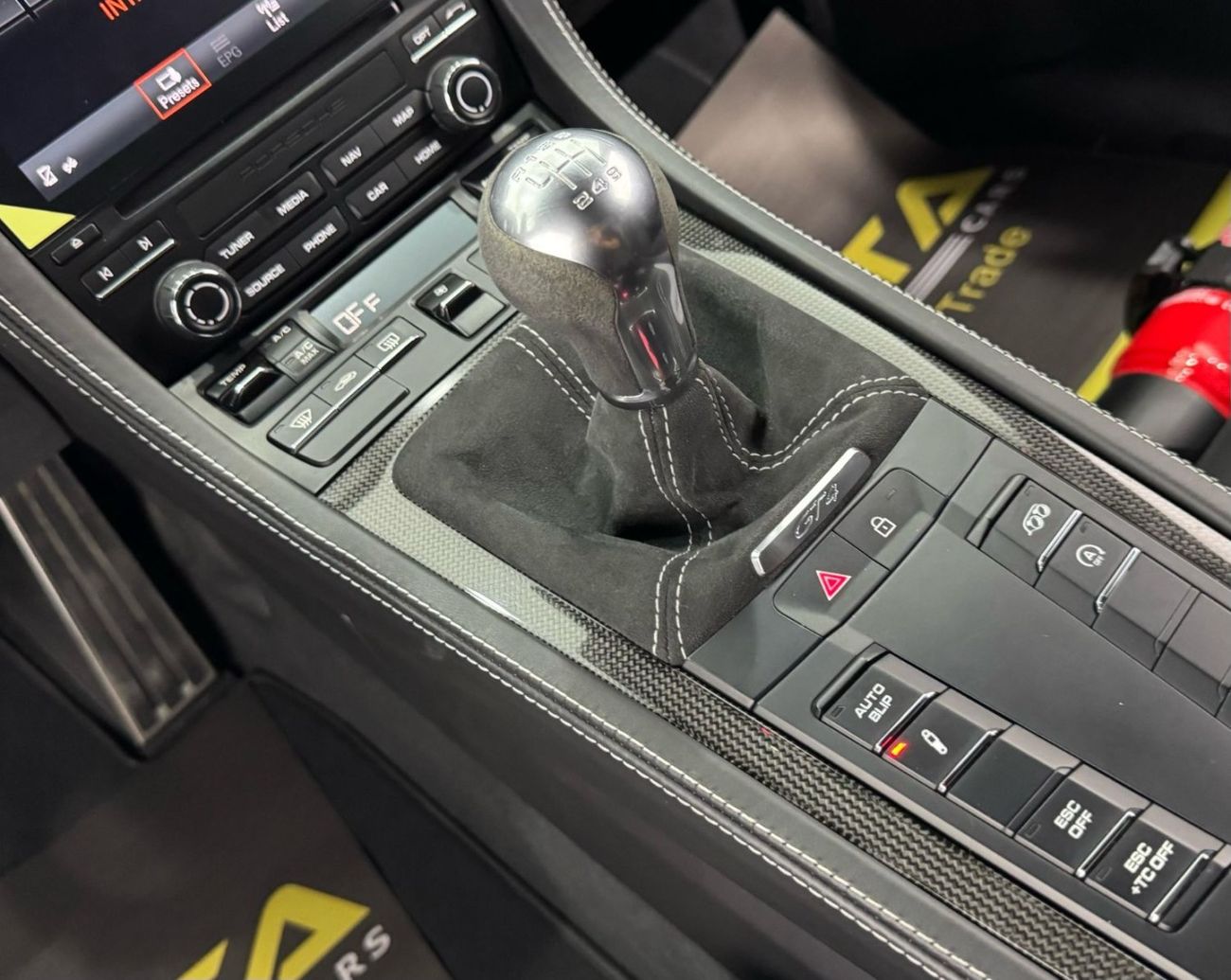 Porsche 718 Cayman GT4 4.0L (414 HP) M/T 2020 Porsche GT4, 2026 Porsche Warranty, Full Porsche Service History, Manual