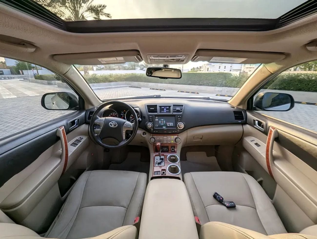تويوتا هايلاندر Limited | American Specs | Well Maintained Full Option With Low KM