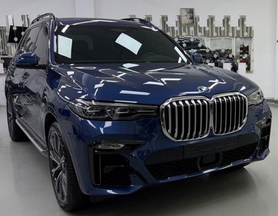 بي أم دبليو X7 40i M SPORT