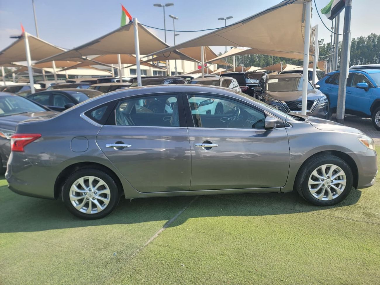 نيسان سنترا SV 1.8L