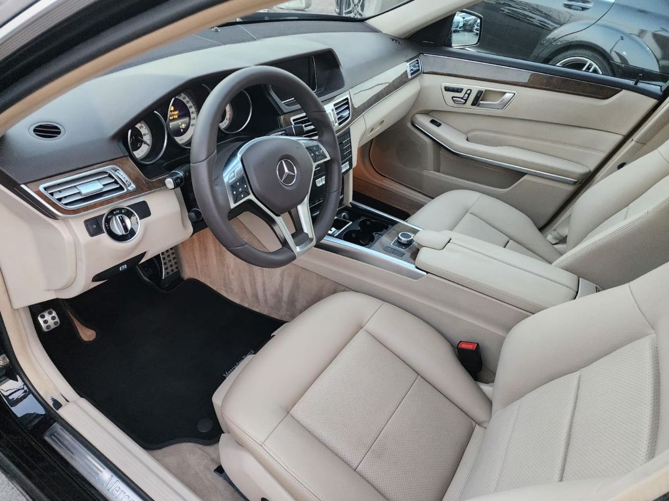 Mercedes-Benz E 350 Std Mercedes E350 _American_2016_Excellent Condition _Full option