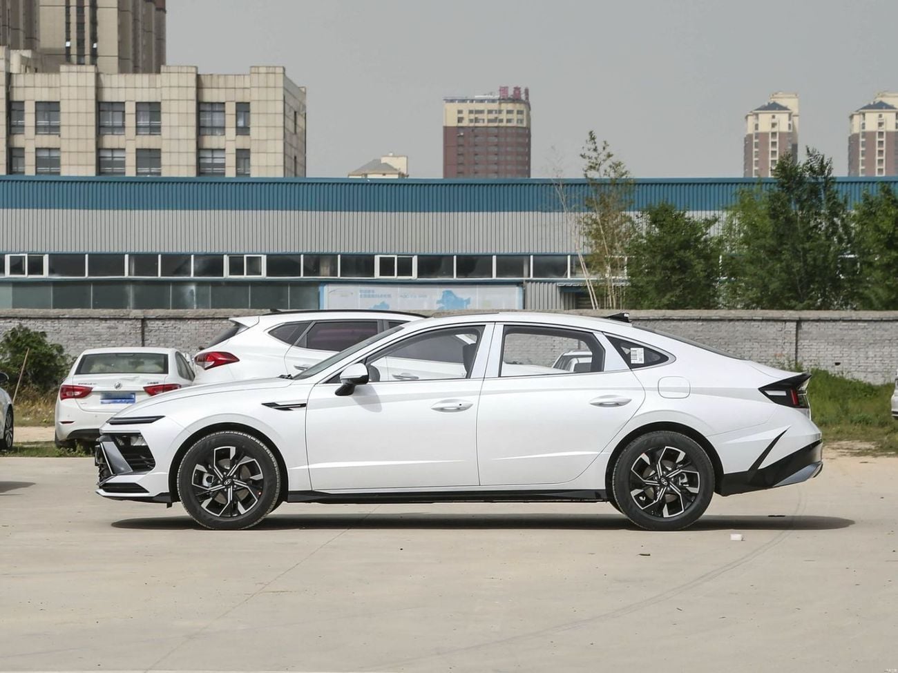Hyundai Sonata BASE HYUNDAI SONATA 1.5L TURBO PRO EDITION MODEL 2025