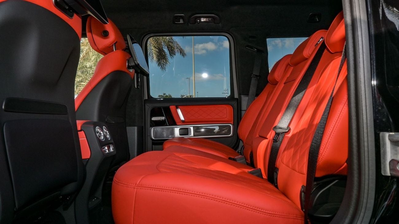 Mercedes-Benz G 63 AMG Mercedes G63 | Double Night Black | Carbon Fiber | Fully Loaded | Rear Entertainment Screens | 2025