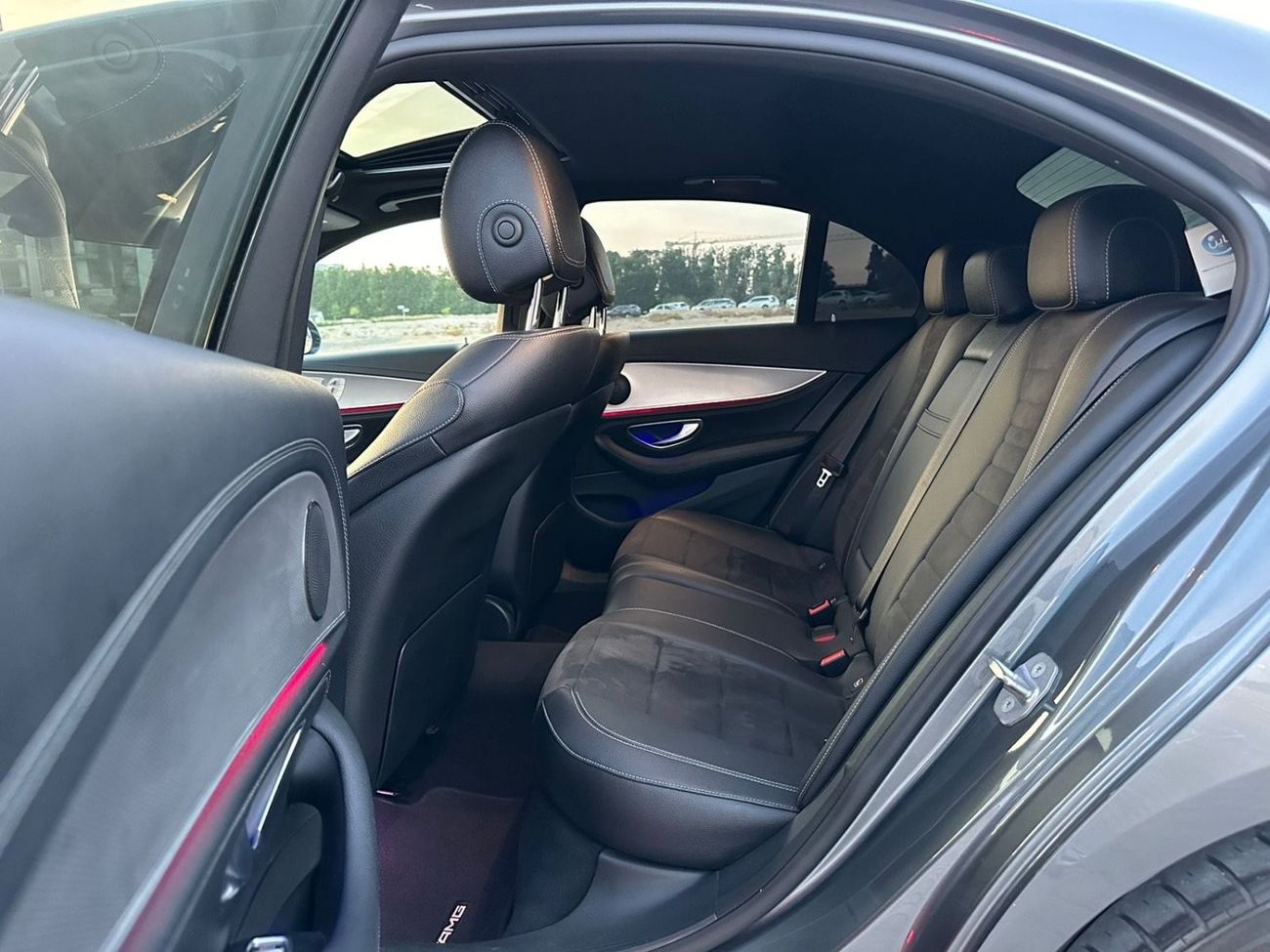 مرسيدس بنز E 350 Std 2.0L - Turbocharged - 4-Cylinder - 255 hp - Plug-in Hybrid - 2019 - Perfect Condition