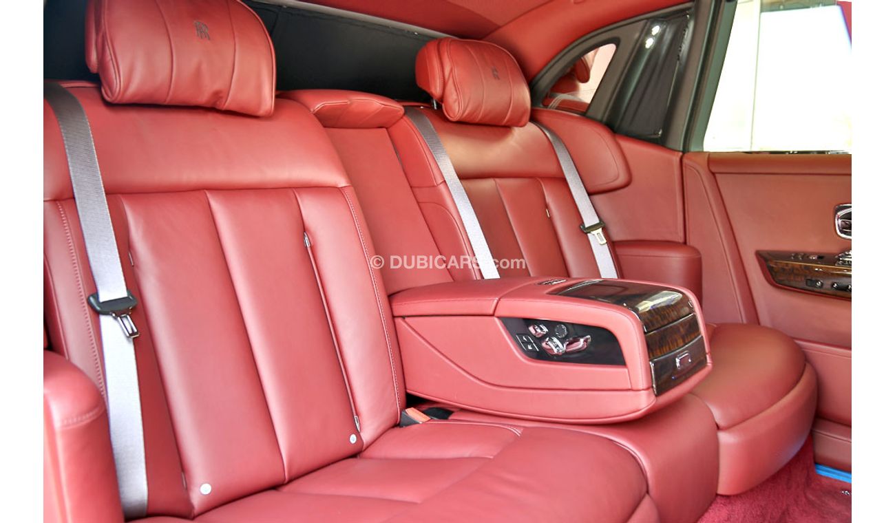 Rolls Royce Phantom 2019