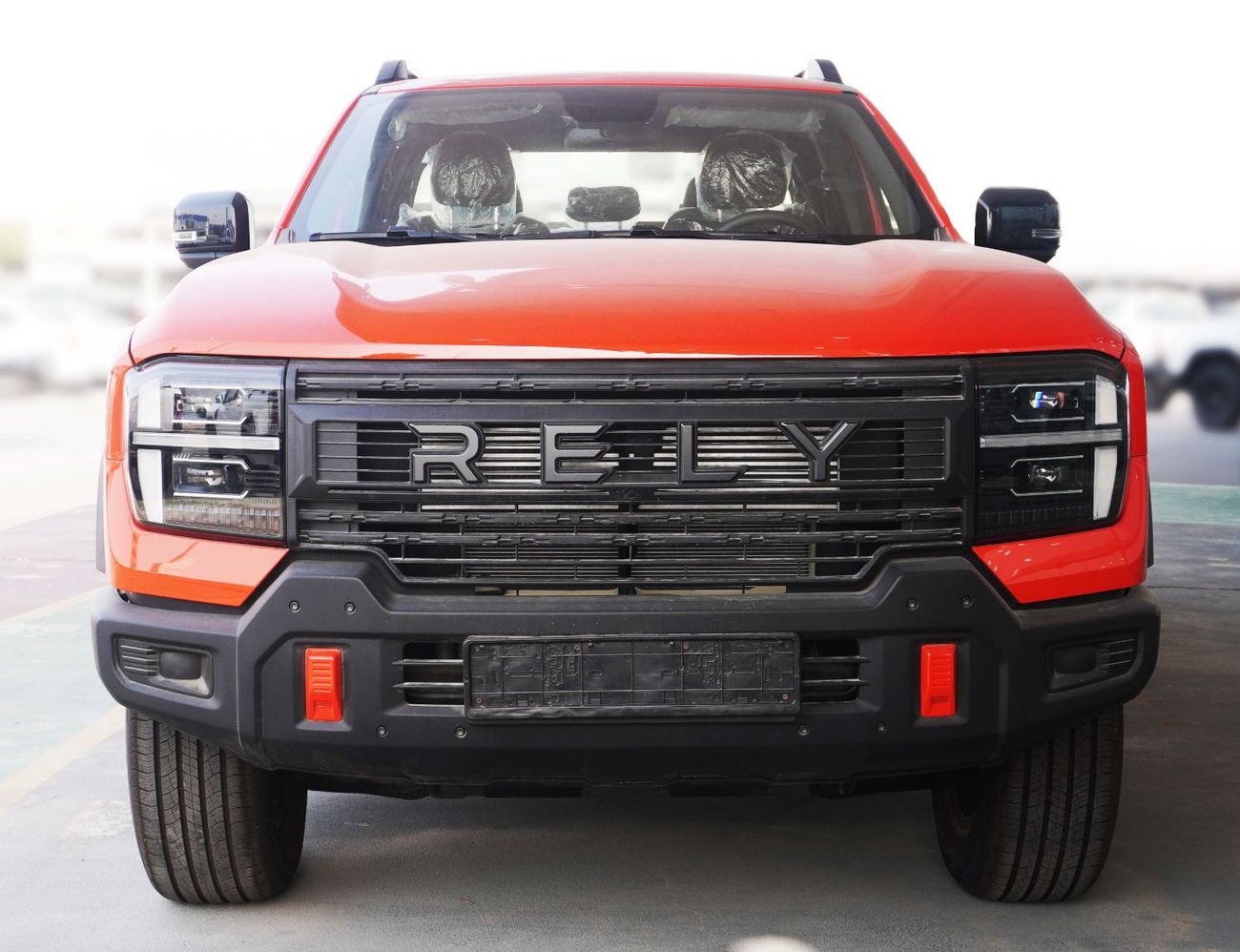 Rely R8 COMFORT 4x4 2.4L M/T 2026 MODEL