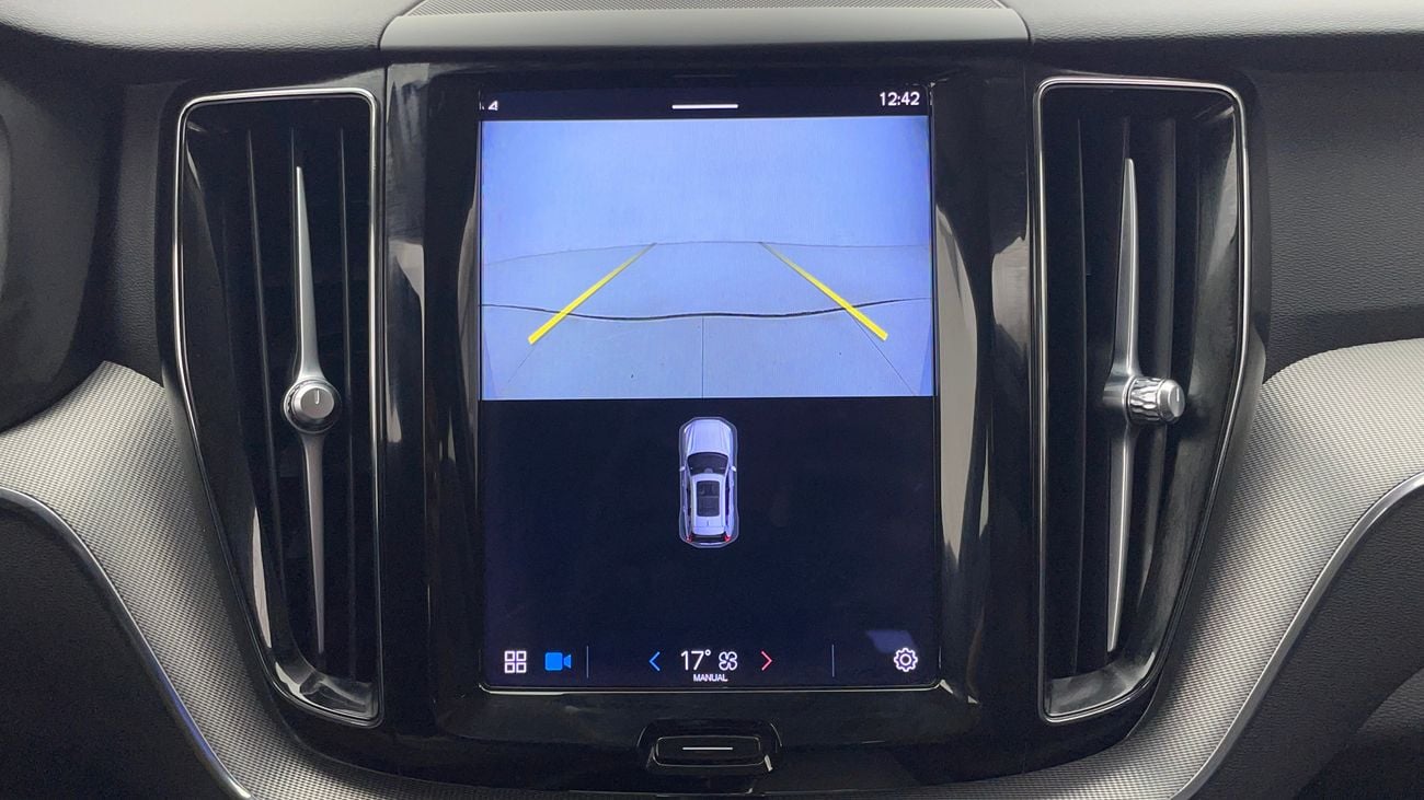 فولفو XC 60 2023 B5 CORE | AED 1617/Month | 0 DP | 30 Day Return | Warranty | Service History