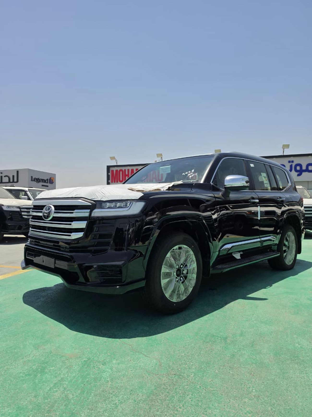تويوتا لاند كروزر Toyota Land Cruiser LC300 VXR 3.5 Twin Turbo 2026 – فل أوبشن كامل | 3.5 توين تيربو | أسود خارجي | دا