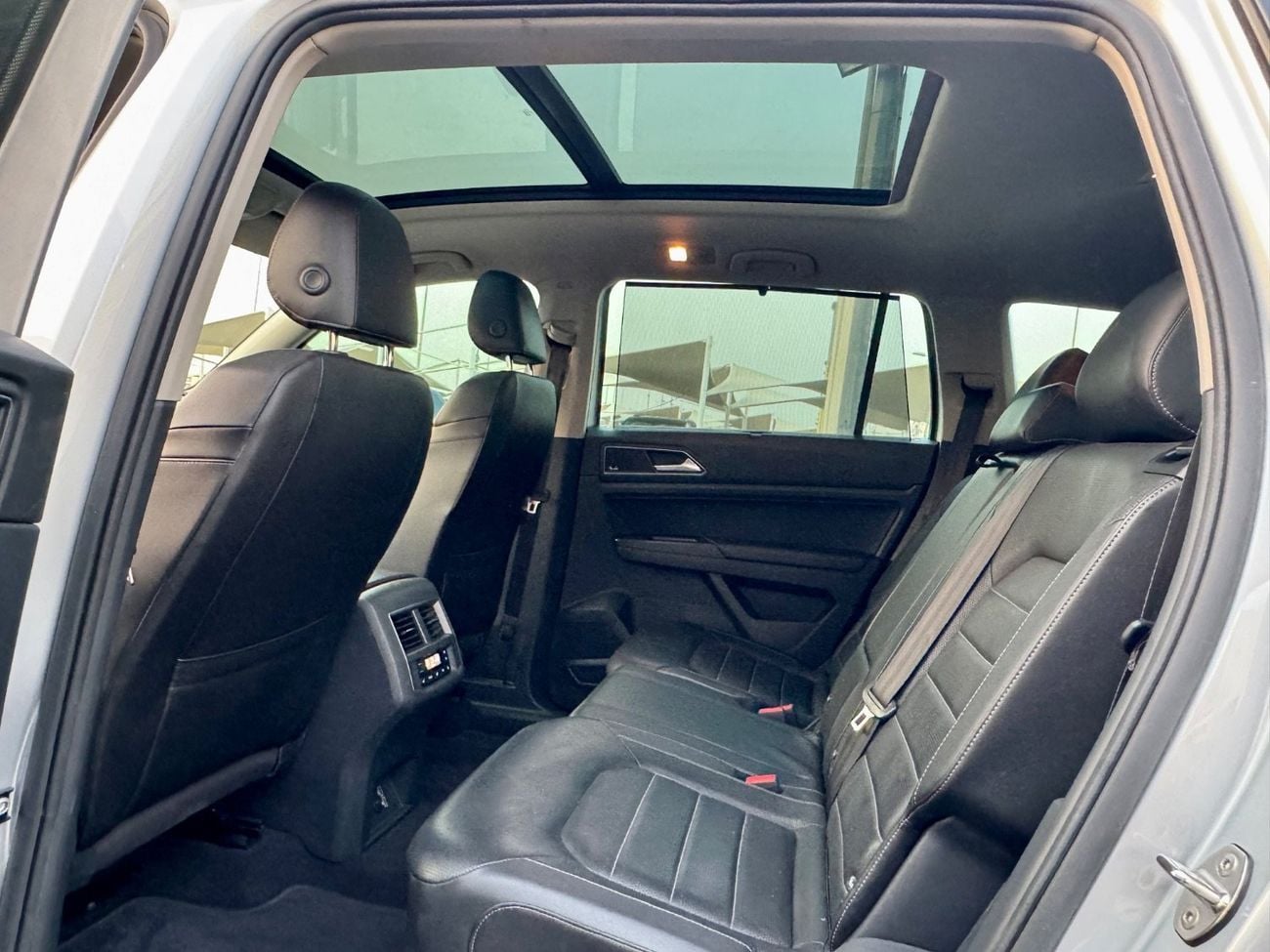 Volkswagen Teramont R LINE