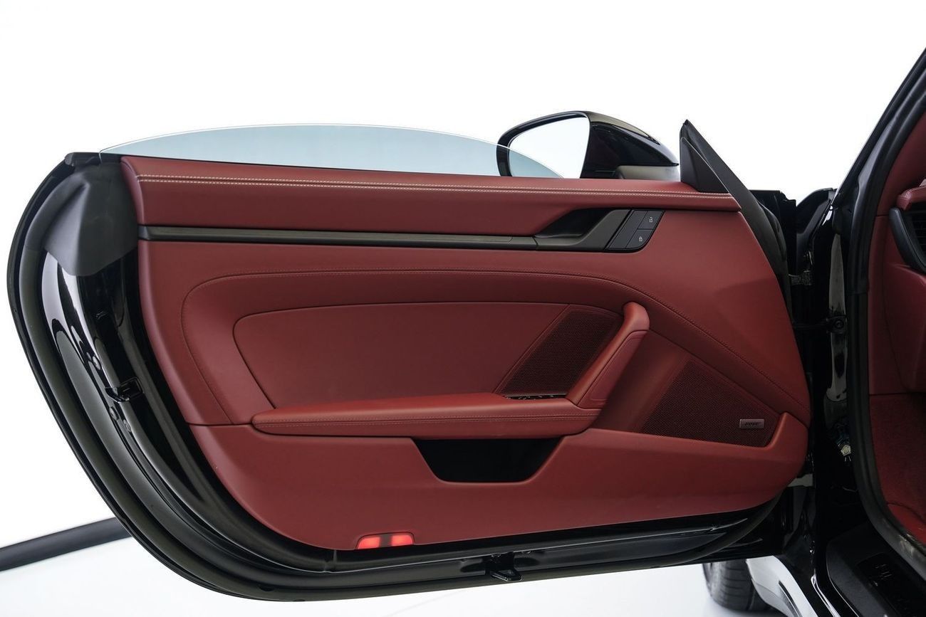 Porsche 911 Carrera GTS 3.0L (450 HP) Convertible