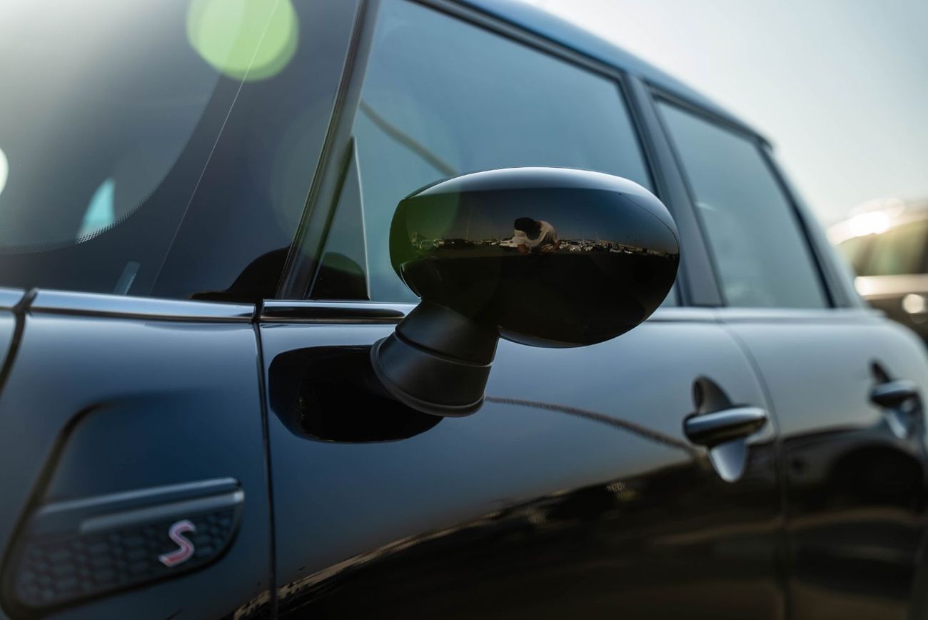 Mini Cooper S 2023 Agency Warranty Full Service History GCC 2.0L Turbo 4 Cylinders Low Mileage