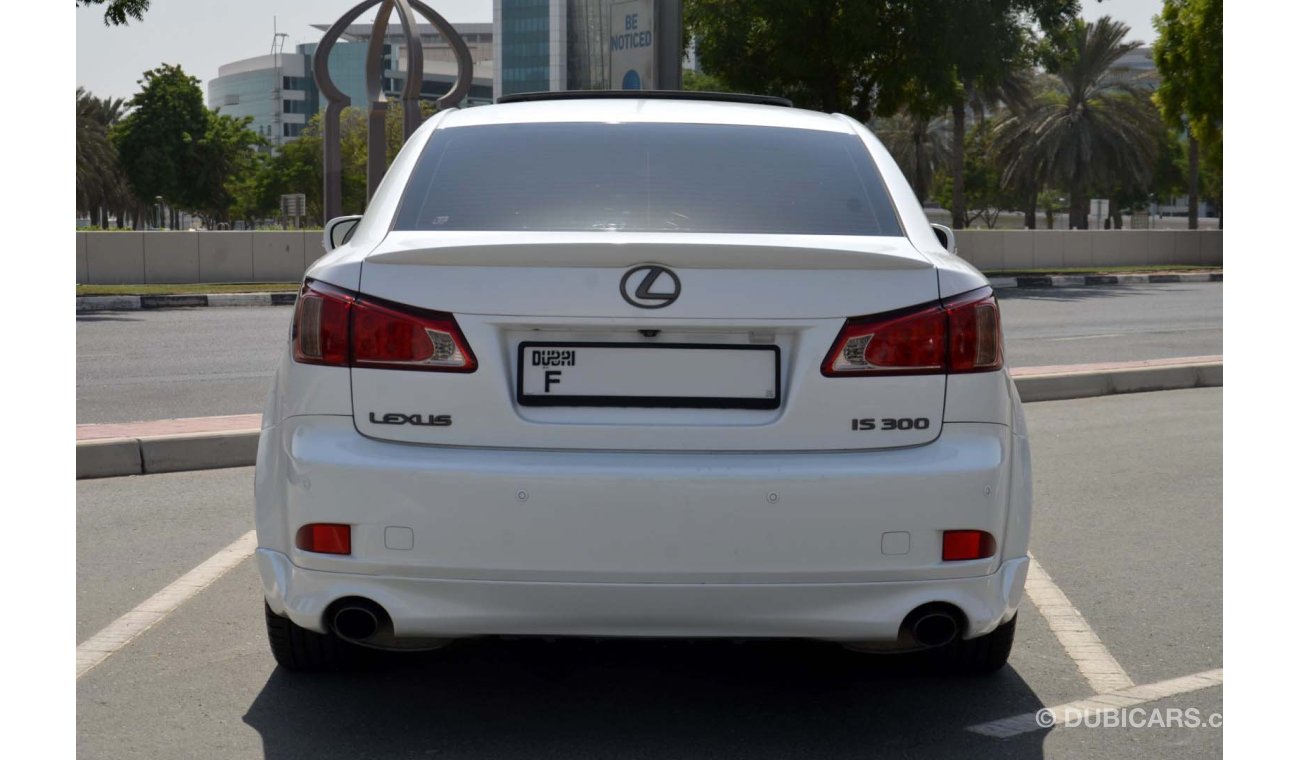 Lexus IS300 Full Option in Excellent Condition