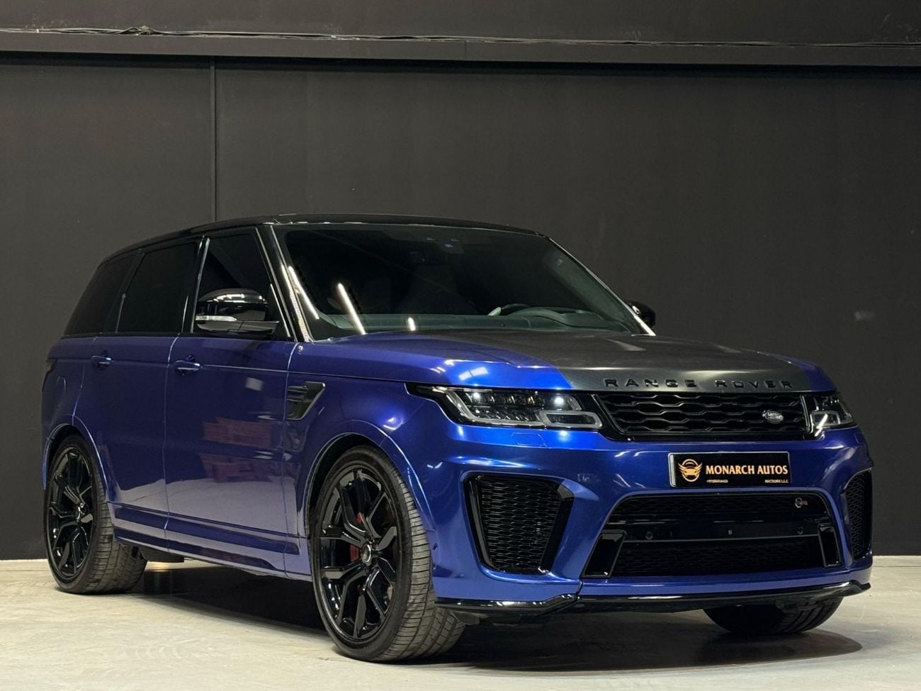 Land Rover Range Rover Sport SVR 5.0L (550 HP)