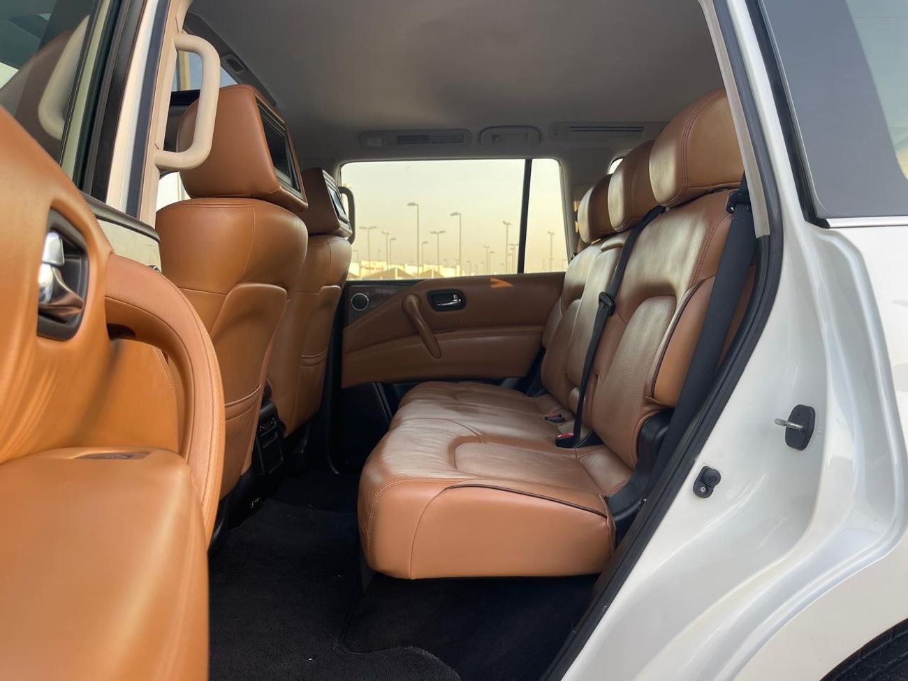 Nissan Patrol LE Platinum Nissan Patrol Titanium _GCC_2014_Excellent Condition _Full option