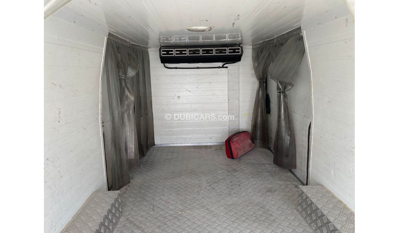 Toyota Hiace Toyota hiace 2013 chelr g cc good condition