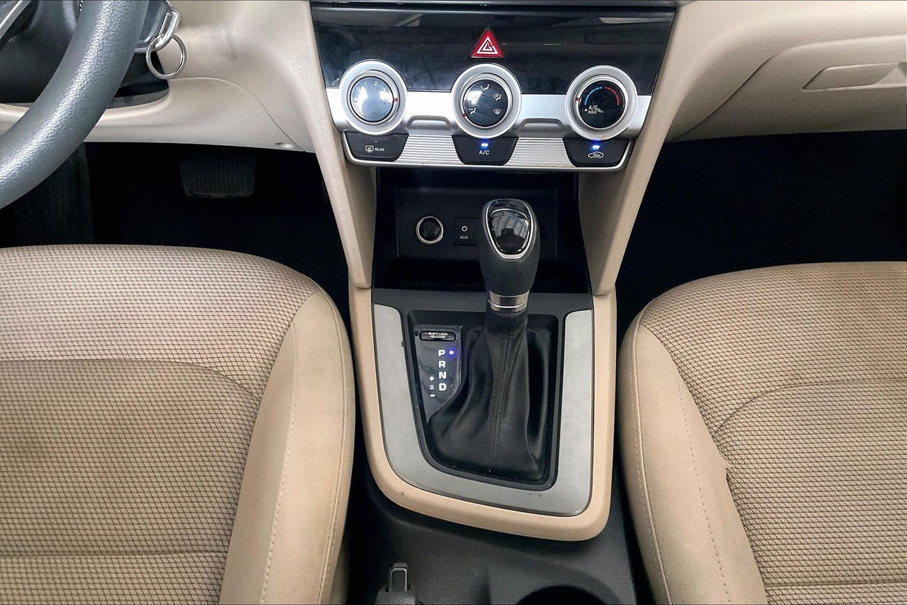 Hyundai Elantra Comfort | Guaranteed Warranty | 0 Down Payment