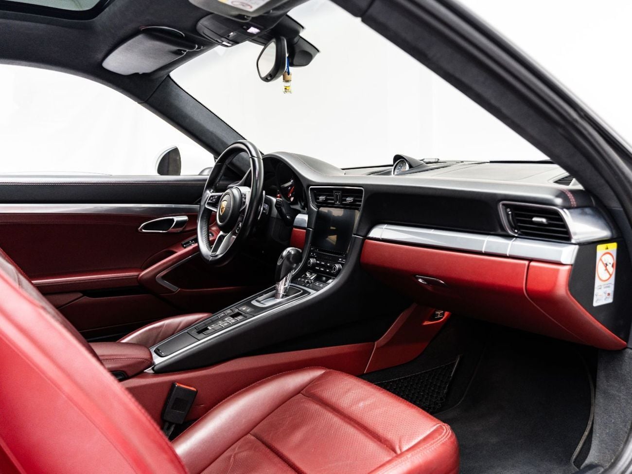 Porsche 911 Carrera 3.4L Coupe Porsche Warranty, Full Service History