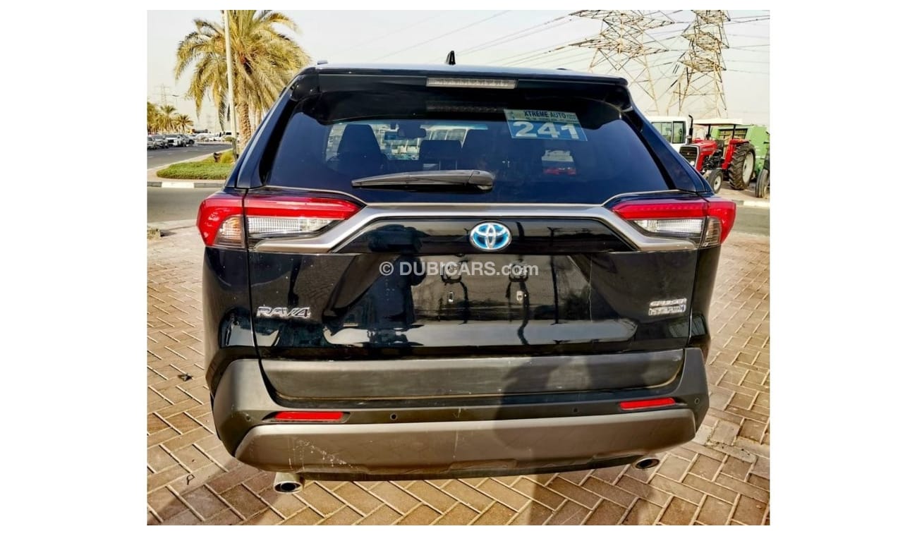 تويوتا راف ٤