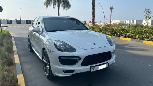 Porsche Cayenne GTS 2013 fully loaded, accidents free, well maintained, GCC