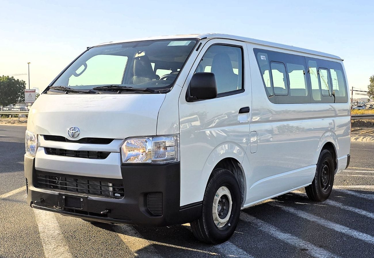 تويوتا هاياس Toyota Hiace Std Roof  15 Seater 2.7l Petrol M/T RWD White Color 2026 Model