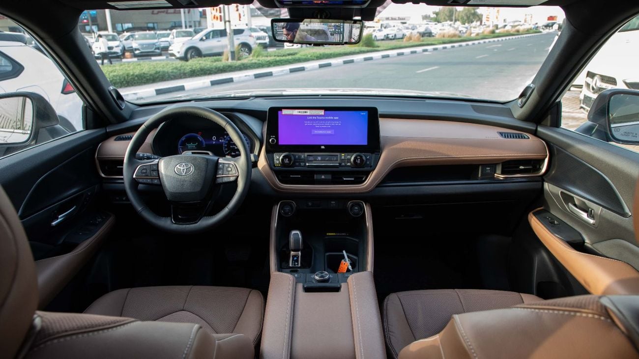 Toyota Grand Highlander PLATINUM i-FORCE MAX | 2025 | For Local Registration +10%
